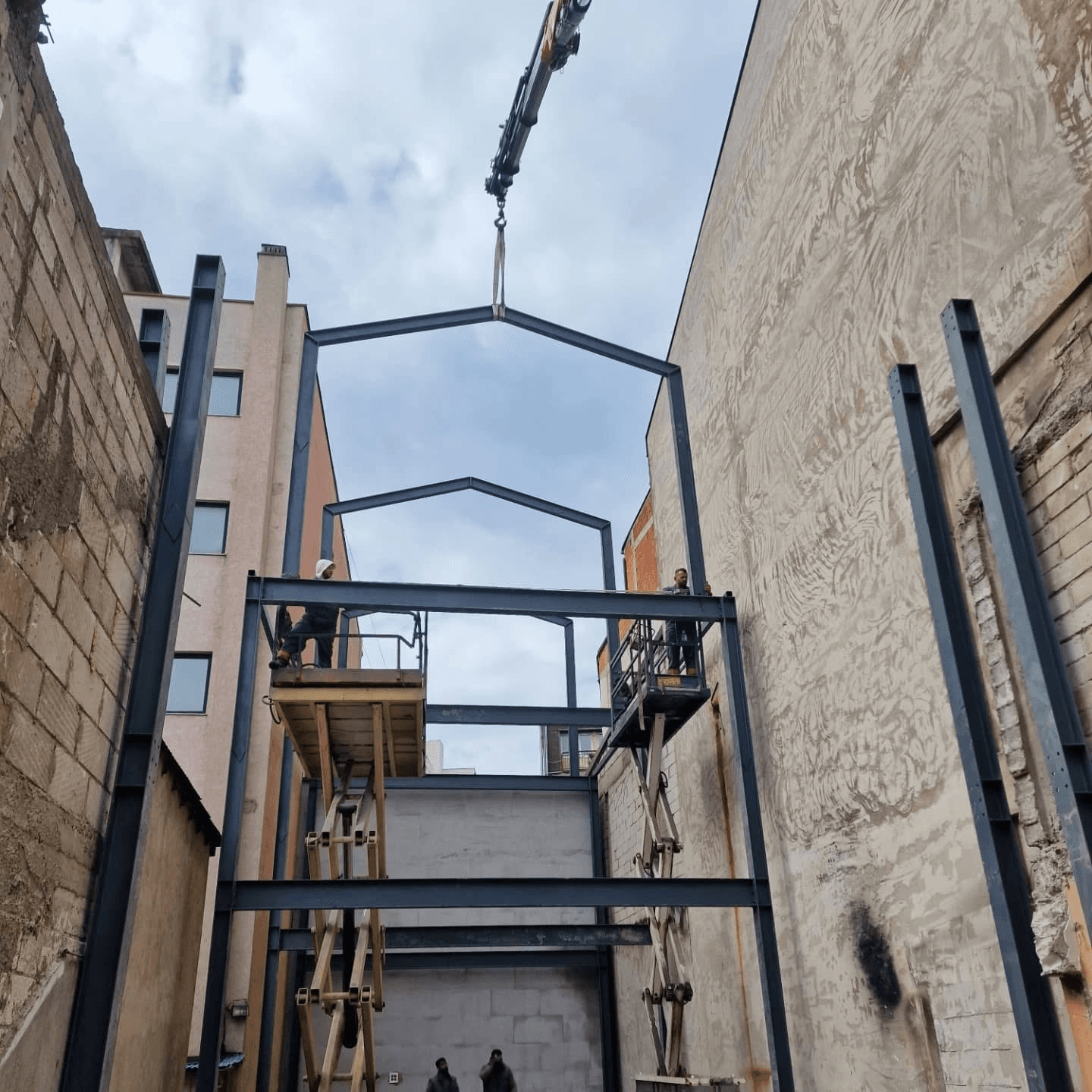 Bardhi Steel Constructions - Metal framework installation