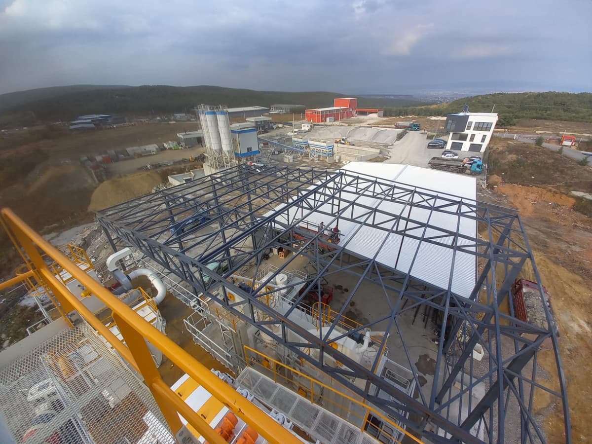 Eu Fix Komoran — Metal construction project 50
