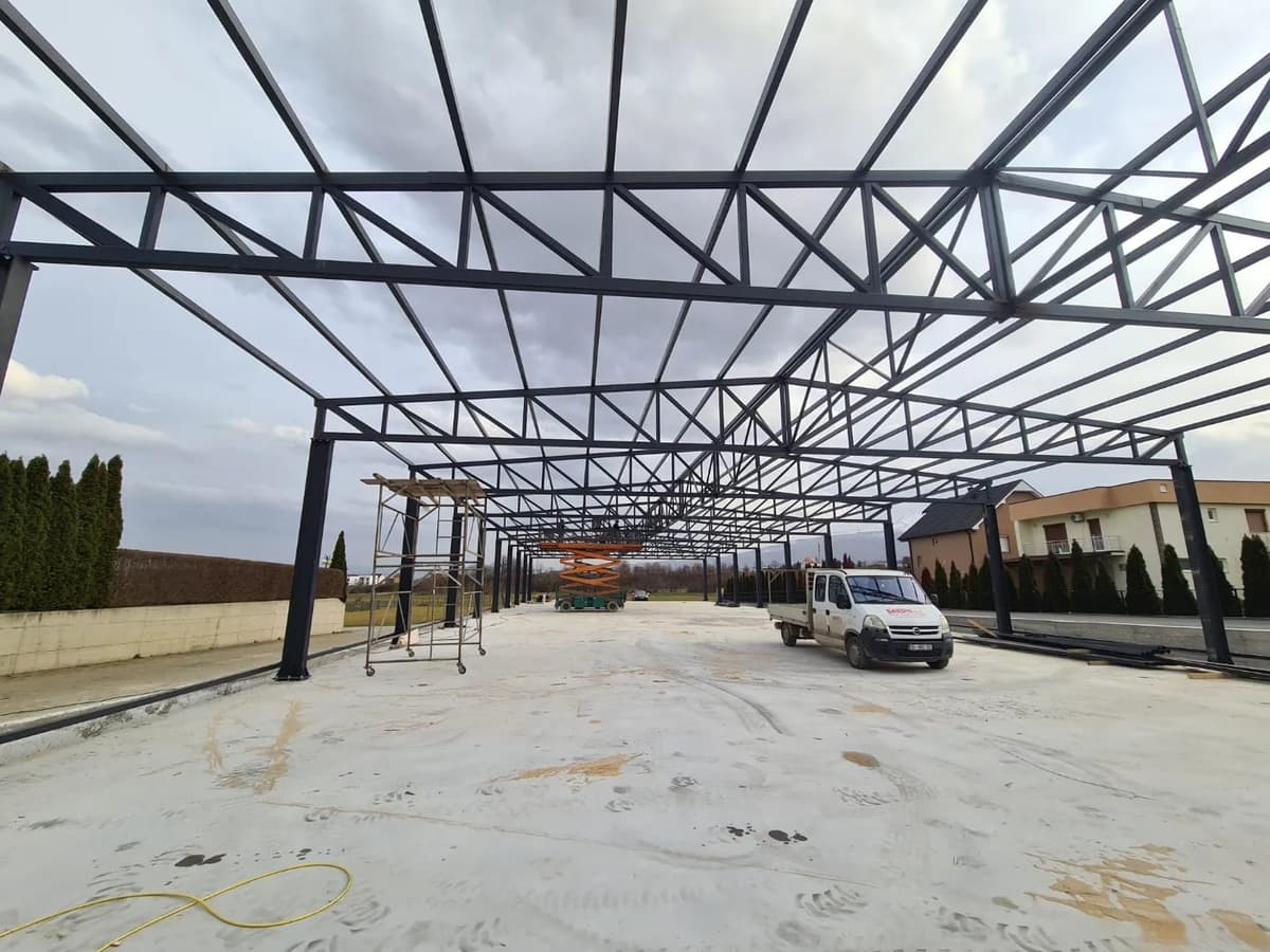 Mobileria Teo Greme — Metal construction project 91