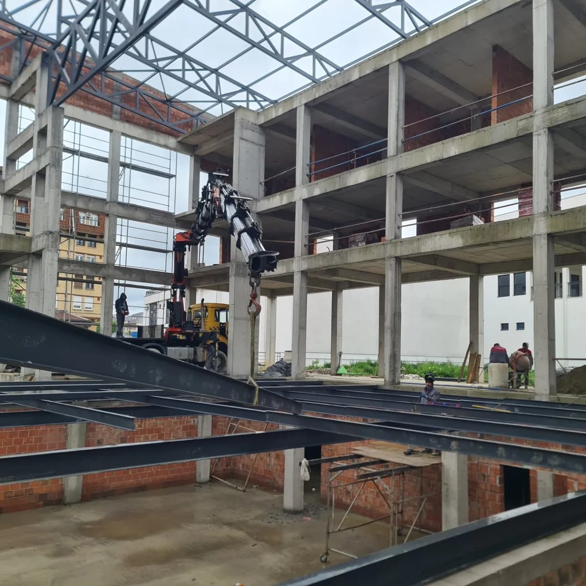 Qendra Multifunksionale Ferizaj — Metal construction project 102