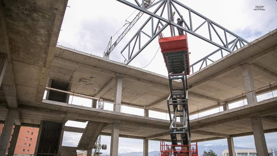 Stacioni I Ri I Autobusve Ferizaj — Metal construction project 147